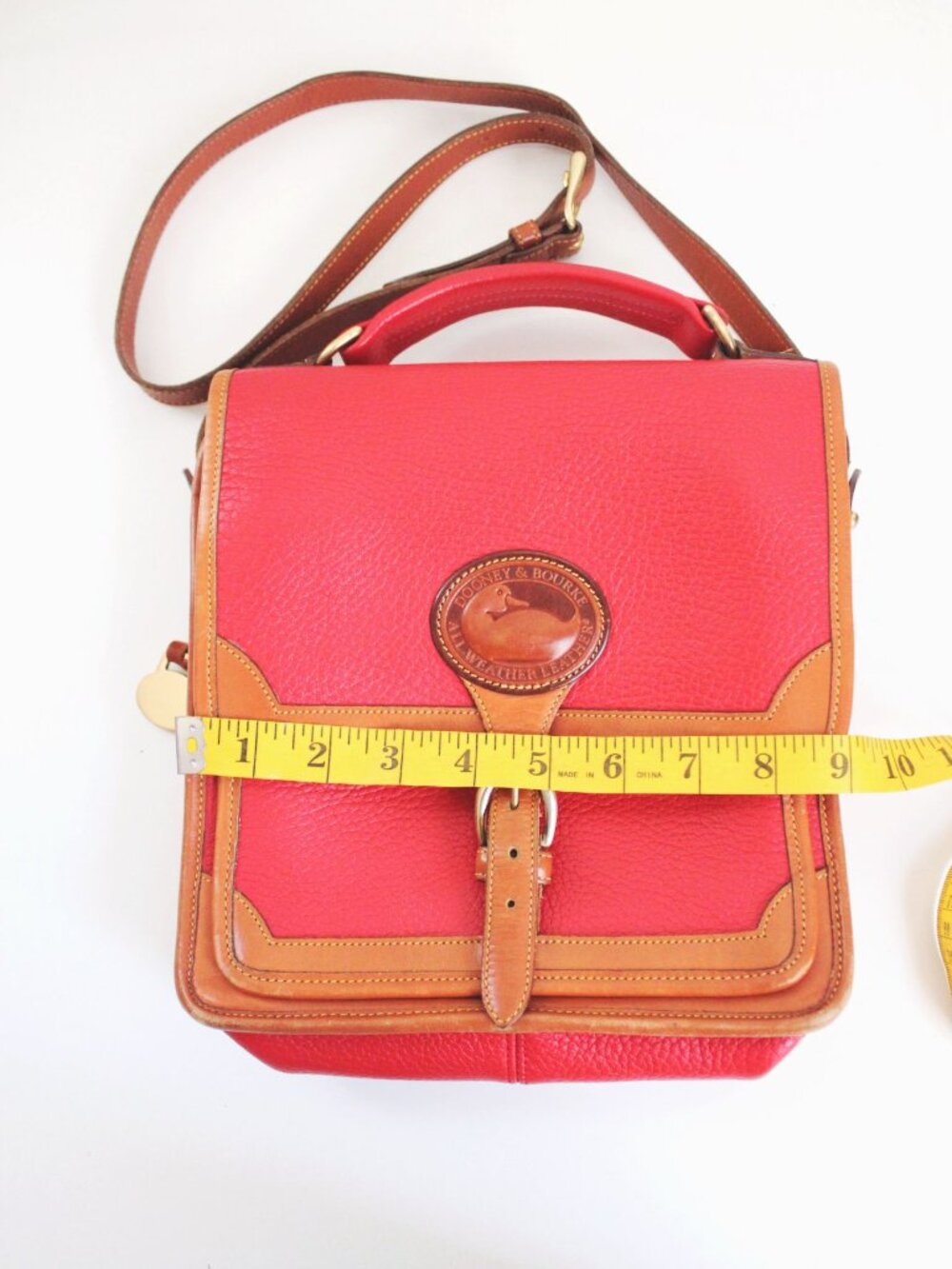 Dooney & Bourke Red & Tan Leather Vintage Crossbody Satchel Handbag With Adjusta - Picture 9 of 9